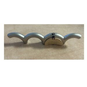 Hettich Möbelgriff Segemntform mehrfach - 64 mm vernickelt matt Holz buche 78253 – Bild 1